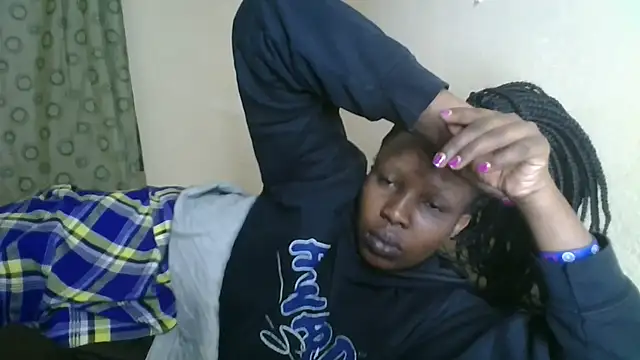 Squirt Goddesss online show from 12.21.25