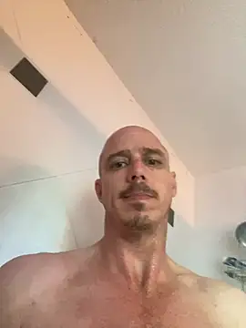 Mac ThunderCock online show from 04.30.26
