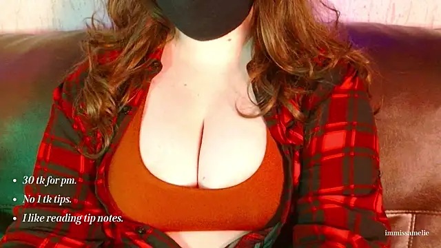 Snapshot of ImMissAmelie chatting on 11.07.25 ImMissAmelie online show from 11.07.25