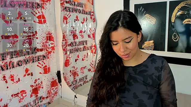 emilyy cooperr online show from 10.30.25