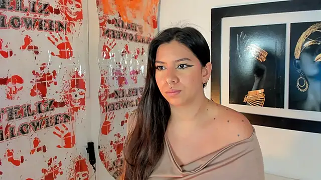 emilyy cooperr online show from 11.04.25