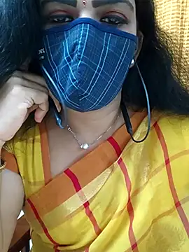 Snapshot of ashmitha chatting on 10.29.25 ashmitha online show from 10.29.25