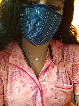 Snapshot of ashmitha chatting on 11.02.25 ashmitha online show from 11.02.25