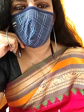 Snapshot of ashmitha chatting on 11.12.25 ashmitha online show from 11.12.25