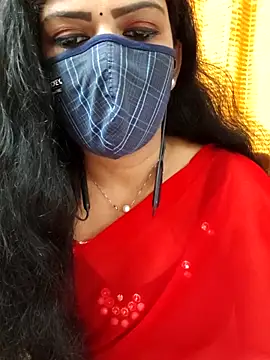 Snapshot of ashmitha chatting on 11.21.25 ashmitha online show from 11.21.25