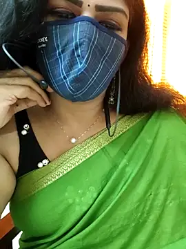 Snapshot of ashmitha chatting on 11.22.25 ashmitha online show from 11.22.25