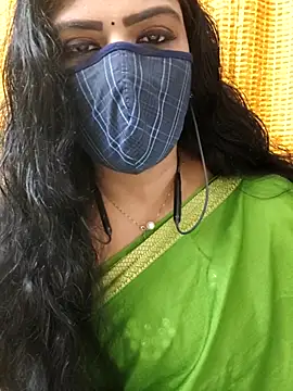 Snapshot of ashmitha chatting on 11.29.25 ashmitha online show from 11.29.25