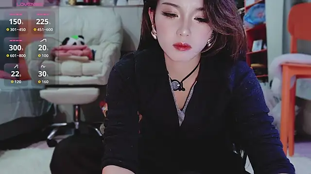 guoguo7777777 online show from 12.04.25