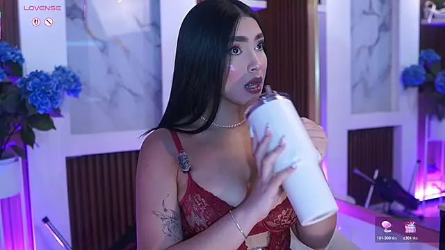 JulesBenett online show from 04.27.26