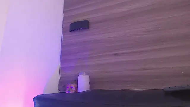 SashaNova online show from 03.20.26