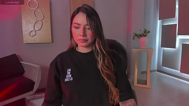 MaddisonCollins online show from 02.07.26