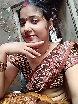 Snapshot of Maidangirl chatting on 09.21.25 Maidangirl online show from 09.21.25