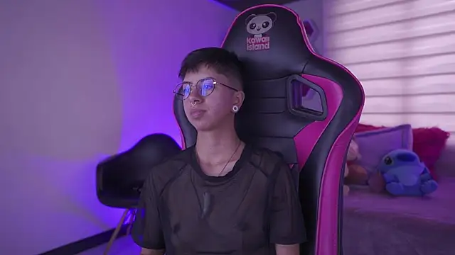 tommy blue online show from 03.11.25