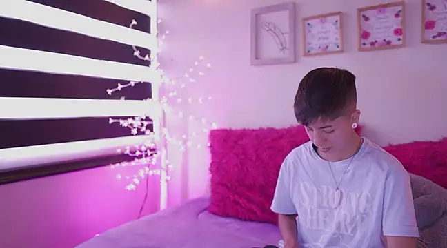 tommy blue online show from 03.13.25