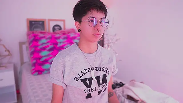 tommy blue online show from 09.11.25