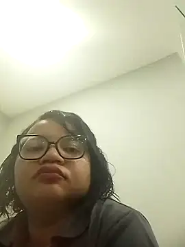 Snapshot of viviksmel chatting on 11.11.25 viviksmel online show from 11.11.25