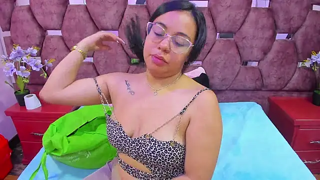  Violeta 18 online show from 11.11.25