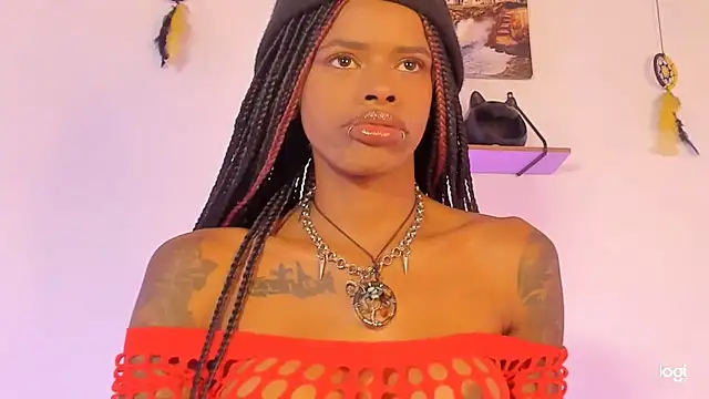 Snapshot of Aprillebony chatting on 10.01.25 Aprillebony online show from 10.01.25