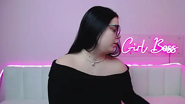 Snapshot of Eliss_Shyyo chatting on 03.21.25 Eliss Shyyo online show from 03.21.25