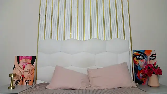 Snapshot of Eliss_Shyyo chatting on 09.29.25 Eliss Shyyo online show from 09.29.25