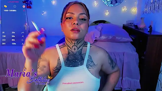 Snapshot of honey_mooon chatting on 09.15.25 honey mooon online show from 09.15.25