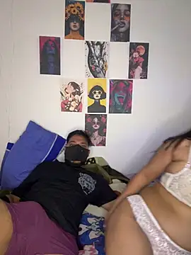 Snapshot of etihotyy chatting on 03.22.25 etihotyy online show from 03.22.25