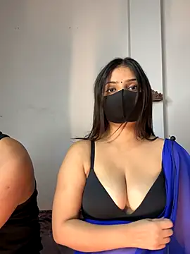 Snapshot of etihotyy chatting on 09.26.25 etihotyy online show from 09.26.25