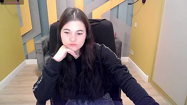 ElinaMils online show from 03.07.25