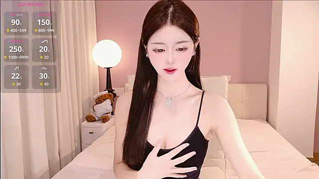 Snapshot of honey113 chatting on 01.14.26 honey113 online show from 01.14.26