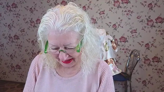 Maya Mayflower online show from 10.20.25