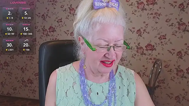 Maya Mayflower online show from 02.03.26