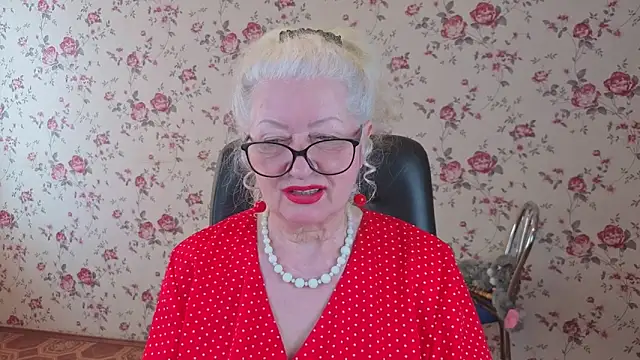 Maya Mayflower online show from 03.16.26