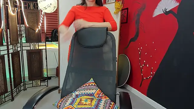 NicoleHitman online show from 03.19.25