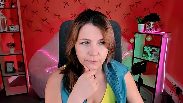 NicoleHitman online show from 02.27.26