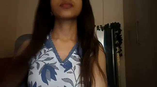 Snapshot of Queen_Ayeshaa chatting on 03.14.25 Queen Ayeshaa online show from 03.14.25