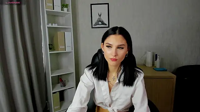 Snapshot of Erika_Flame chatting on 03.19.25 Erika Flame online show from 03.19.25