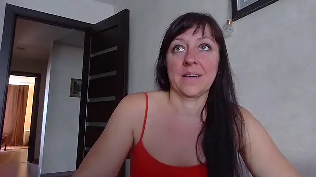 Snapshot of CarolinaReaperRed chatting on 09.12.25 CarolinaReaperRed online show from 09.12.25