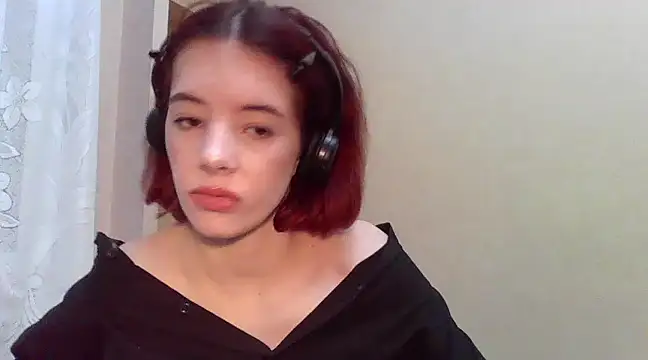 Snapshot of _Amber_Doll_ chatting on 03.10.25 Amber Doll online show from 03.10.25