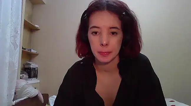Snapshot of _Amber_Doll_ chatting on 03.10.25 Amber Doll online show from 03.10.25