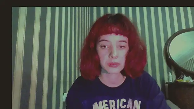 Snapshot of _Amber_Doll_ chatting on 10.08.25 Amber Doll online show from 10.08.25