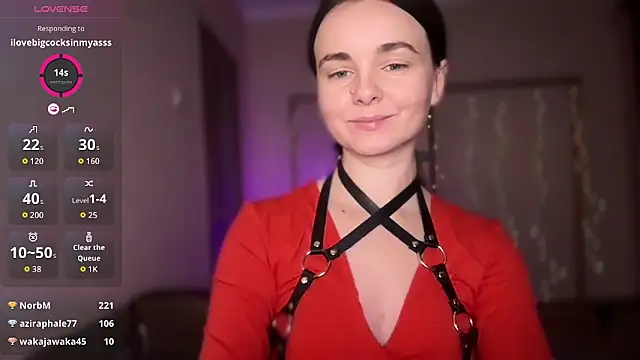 Snapshot of lanaloulou chatting on 11.13.25 lanaloulou online show from 11.13.25