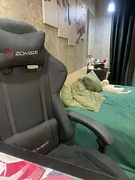 Lina ly online show from 03.22.25