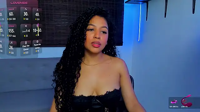 Snapshot of Sasha_rd chatting on 11.19.25 Sasha rd online show from 11.19.25