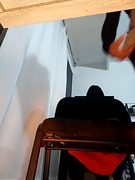 Ariana Rodriguez online show from 11.15.25