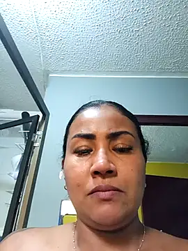 Snapshot of Ariana_Rodriguez chatting on 01.14.26 Ariana Rodriguez online show from 01.14.26