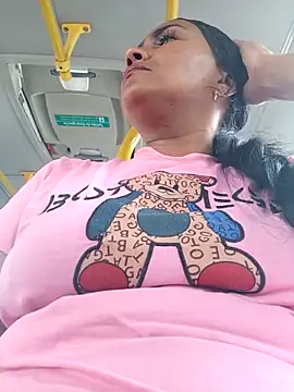 Snapshot of Ariana_Rodriguez chatting on 02.21.26 Ariana Rodriguez online show from 02.21.26