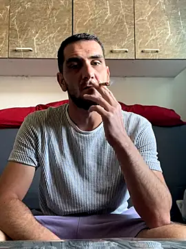 Snapshot of Anthopassif84 chatting on 10.17.25 Anthopassif84 online show from 10.17.25