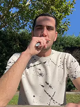 Snapshot of Anthopassif84 chatting on 11.04.25 Anthopassif84 online show from 11.04.25