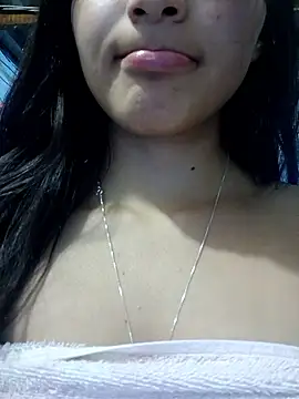 Valen Person online show from 10.27.25