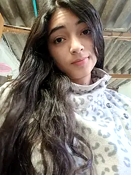 Valen Person online show from 11.12.25